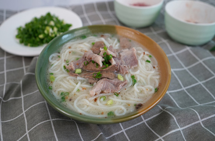 大悟原味汤粉王培训